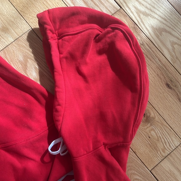 Red Nike Sweatshirt - Picture 10 of 13